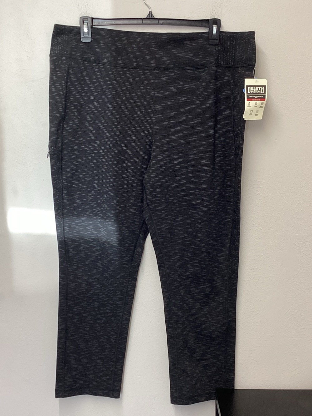 Duluth Trading Co Black Heathered Active Leggings